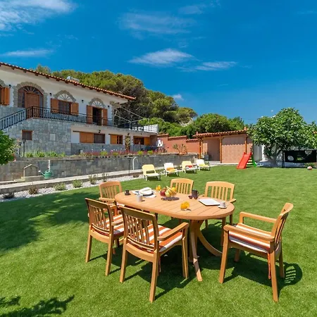 Villa Artemida Vravrona Exterior photo